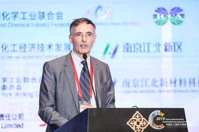 影楼相机镜头中文人妻无码一区二区三区，揭秘影楼相机镜头的魔法世界